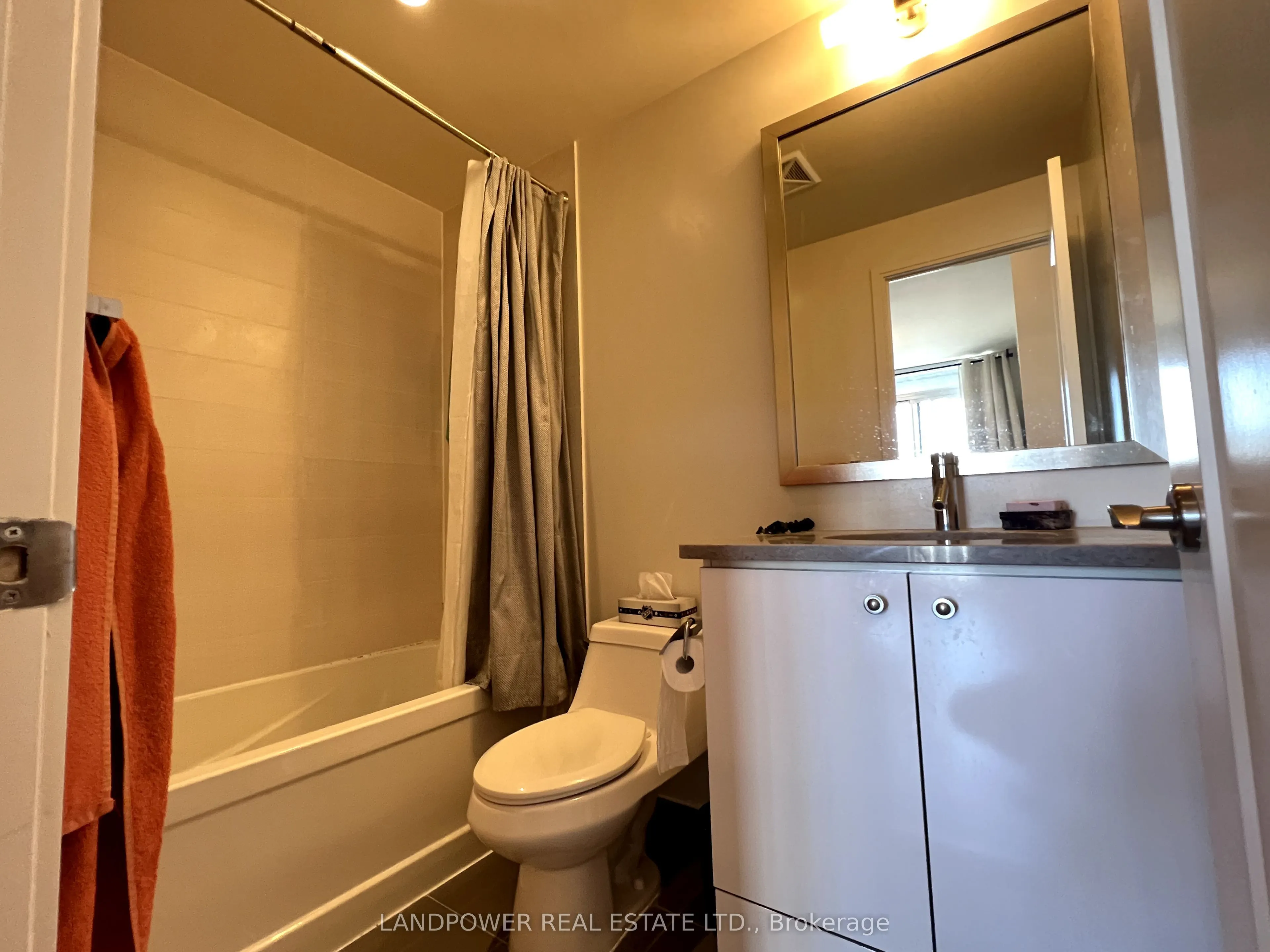 825 Church Street, #1801