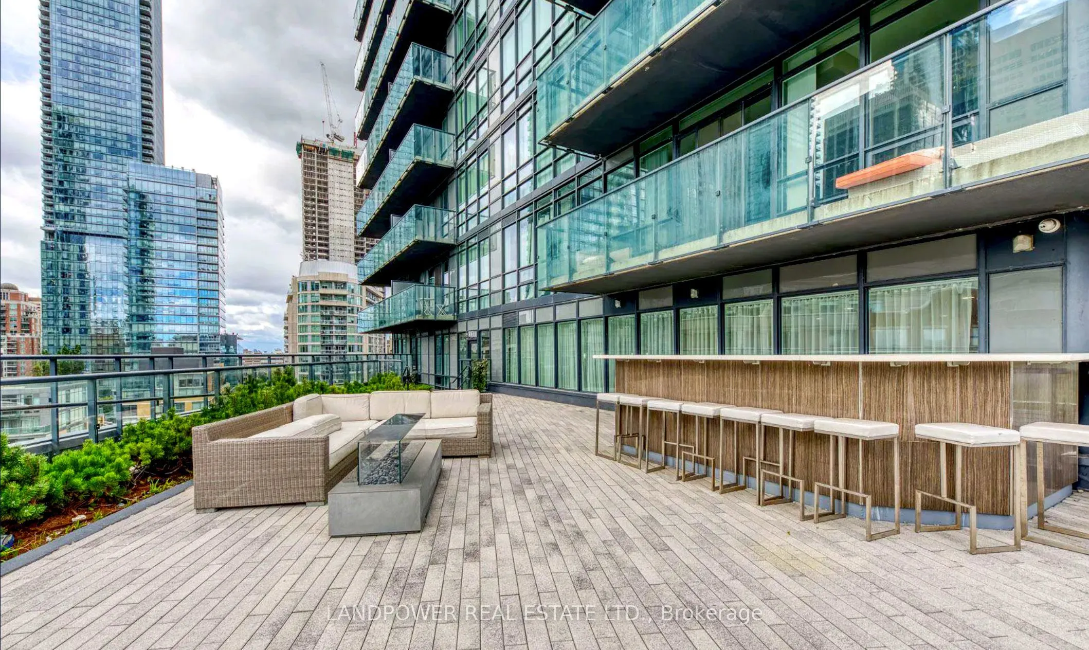 825 Church Street, #1801