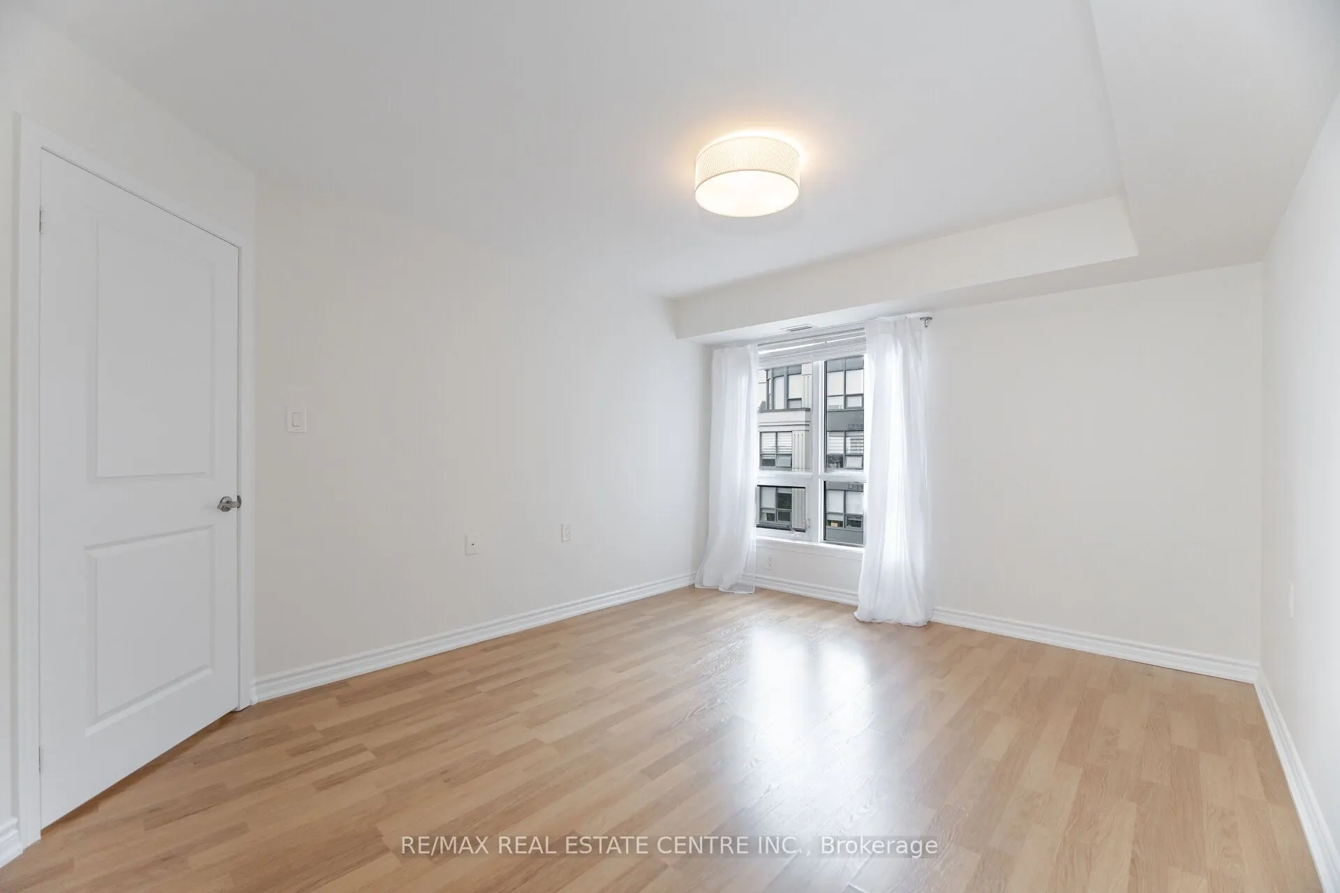 872 Sheppard Avenue W, #616