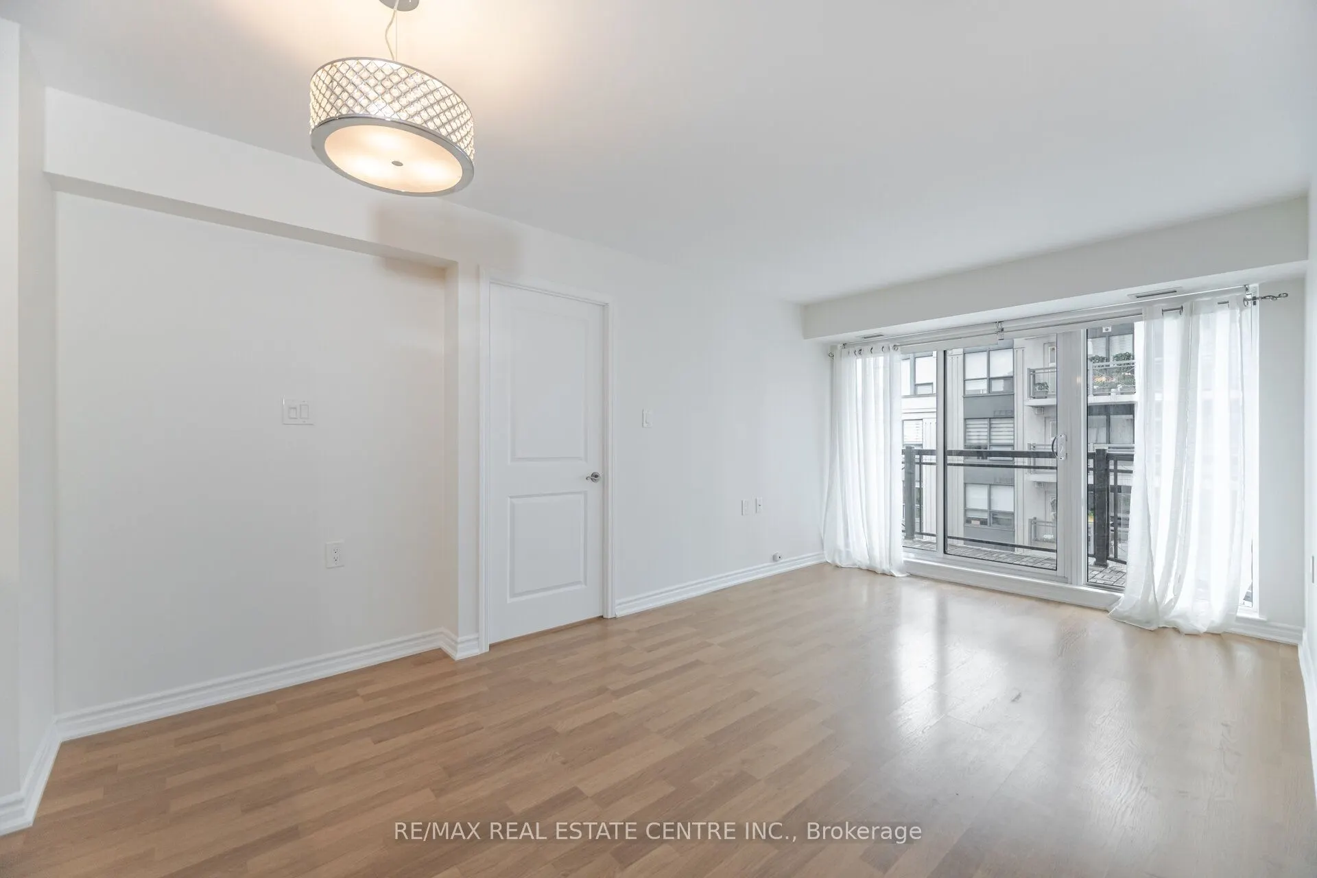 872 Sheppard Avenue W, #616