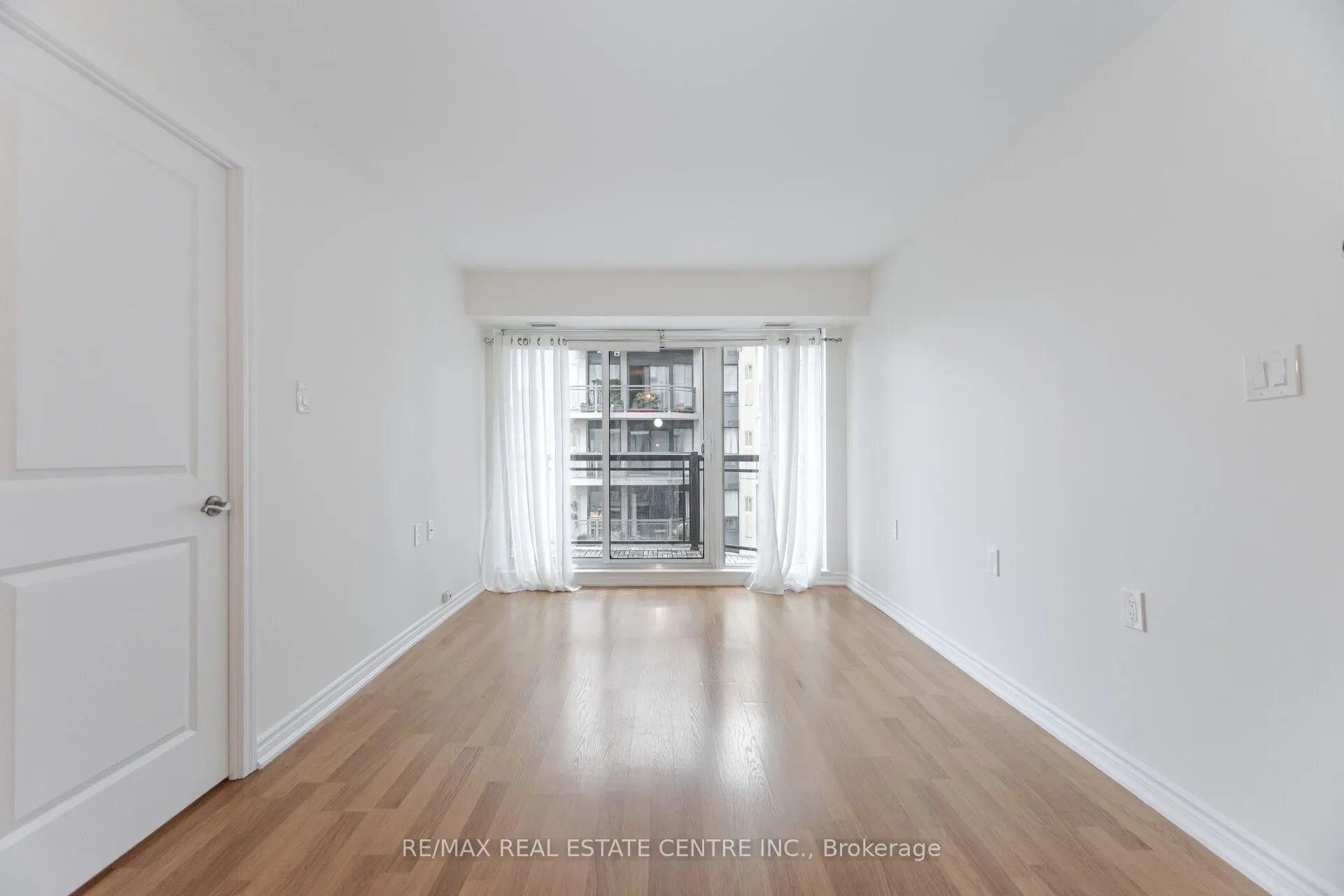 872 Sheppard Avenue W, #616
