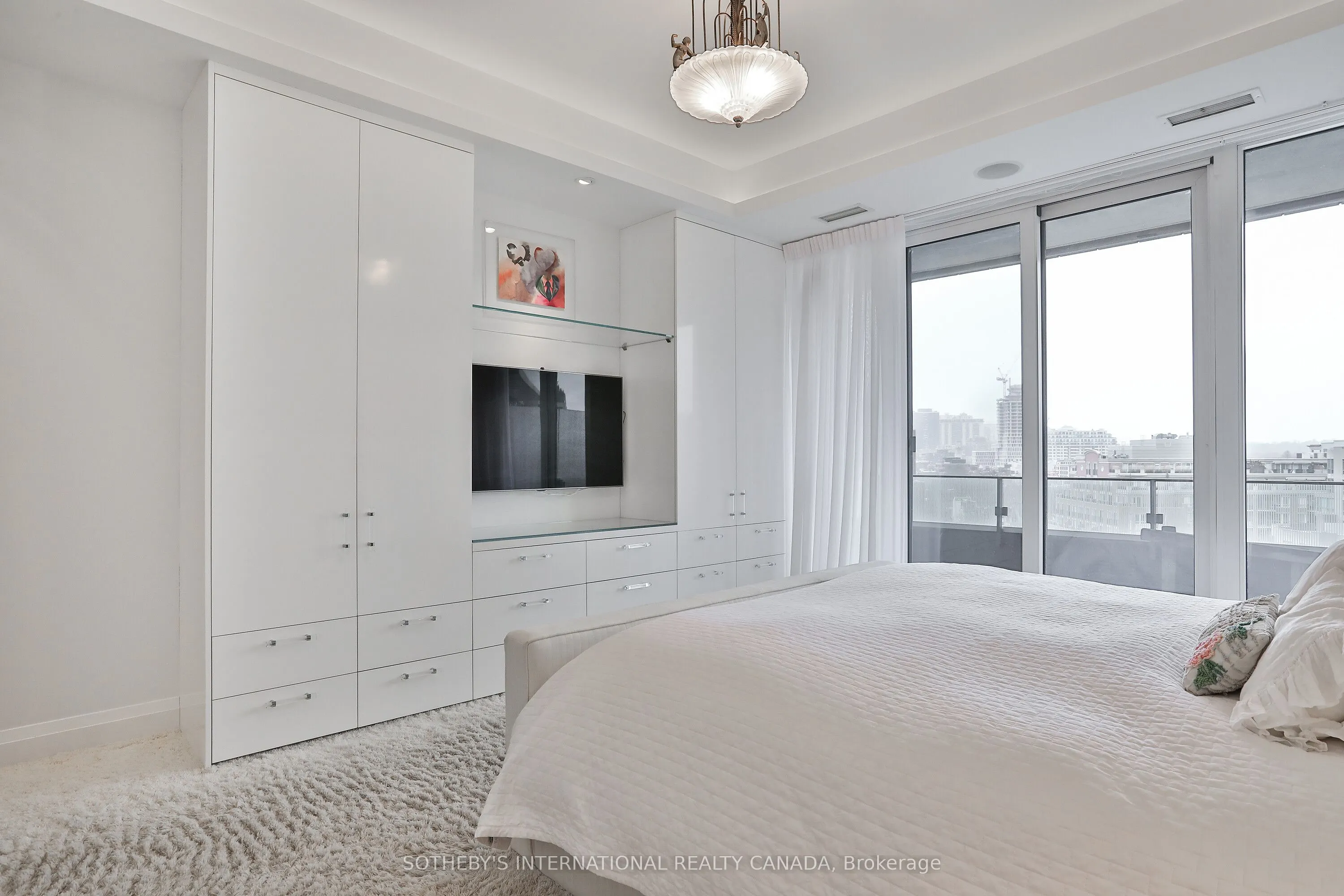 88 Davenport Road, #804