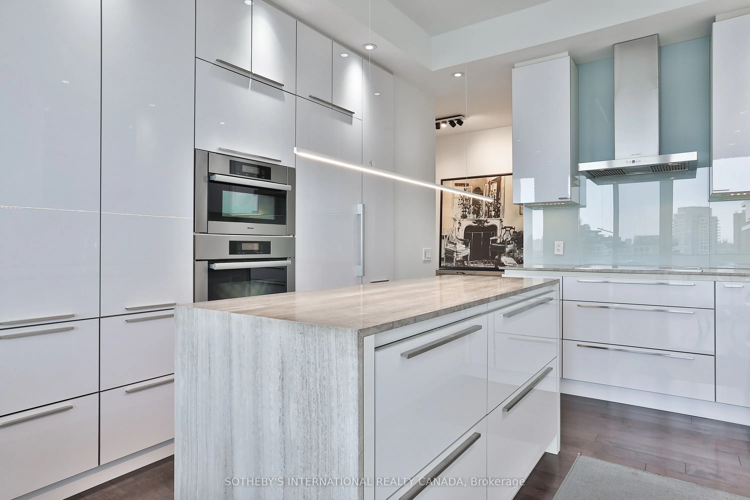 88 Davenport Road, #804