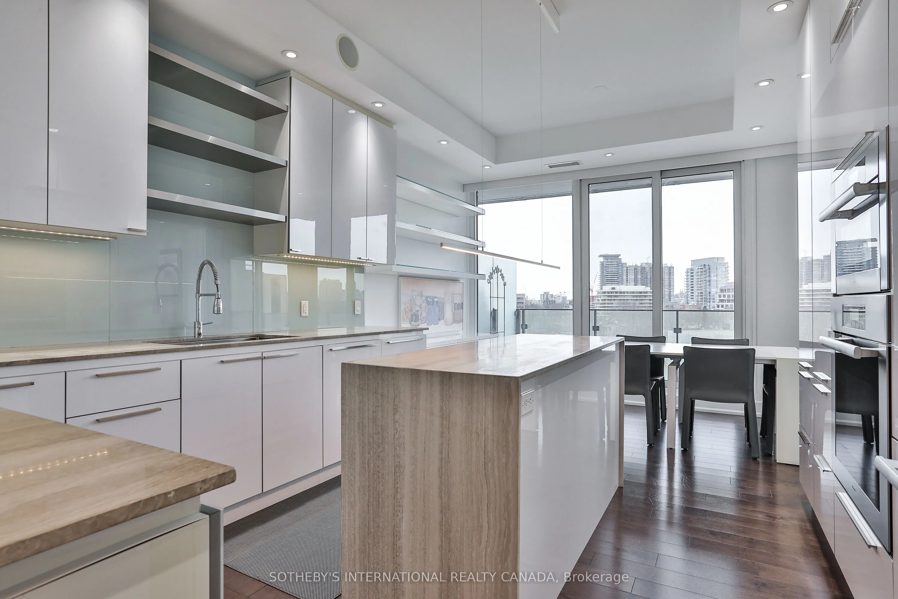 88 Davenport Road, #804