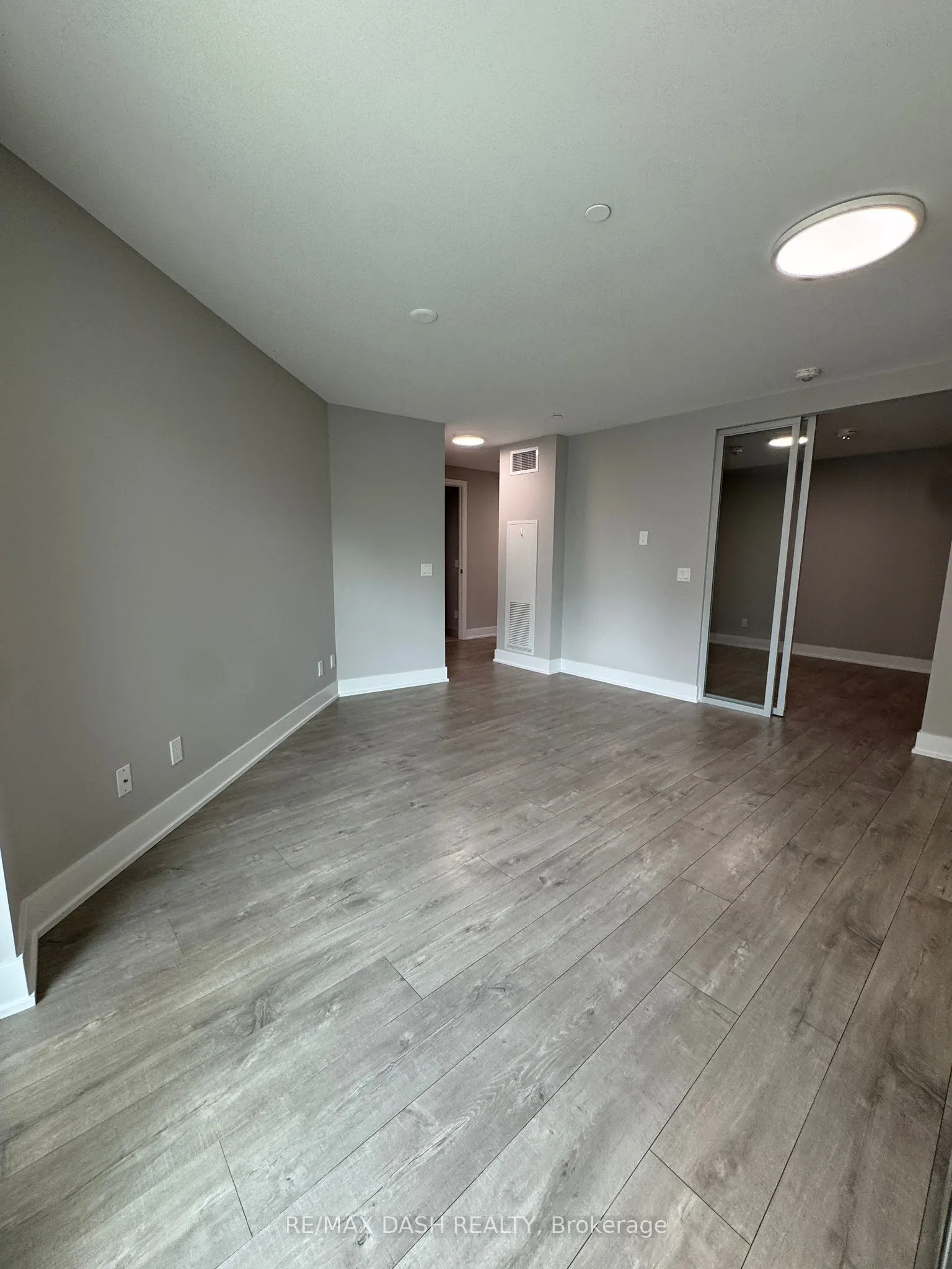 1 Belsize Drive, #318
