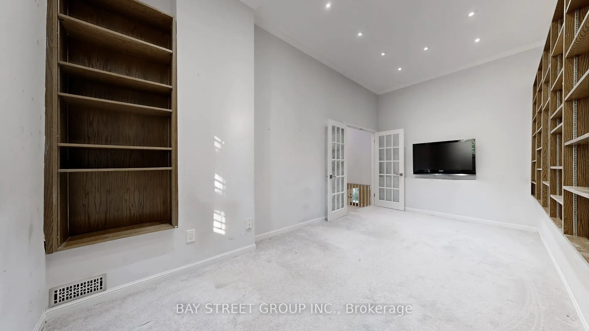 23 Nesbitt Drive