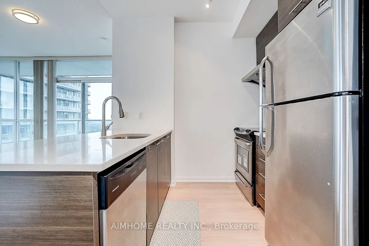 66 Forest Manor Road, #2706