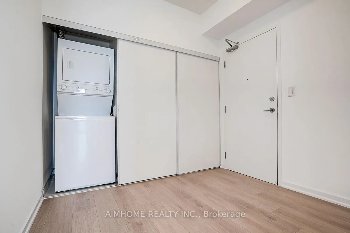 66 Forest Manor Road, #2706