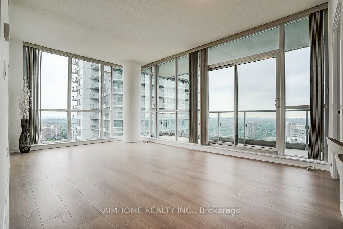 66 Forest Manor Road, #2706