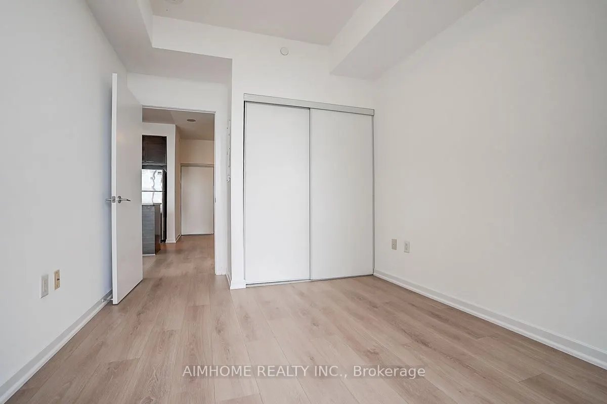 66 Forest Manor Road, #2706