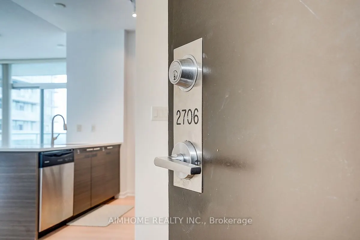 66 Forest Manor Road, #2706