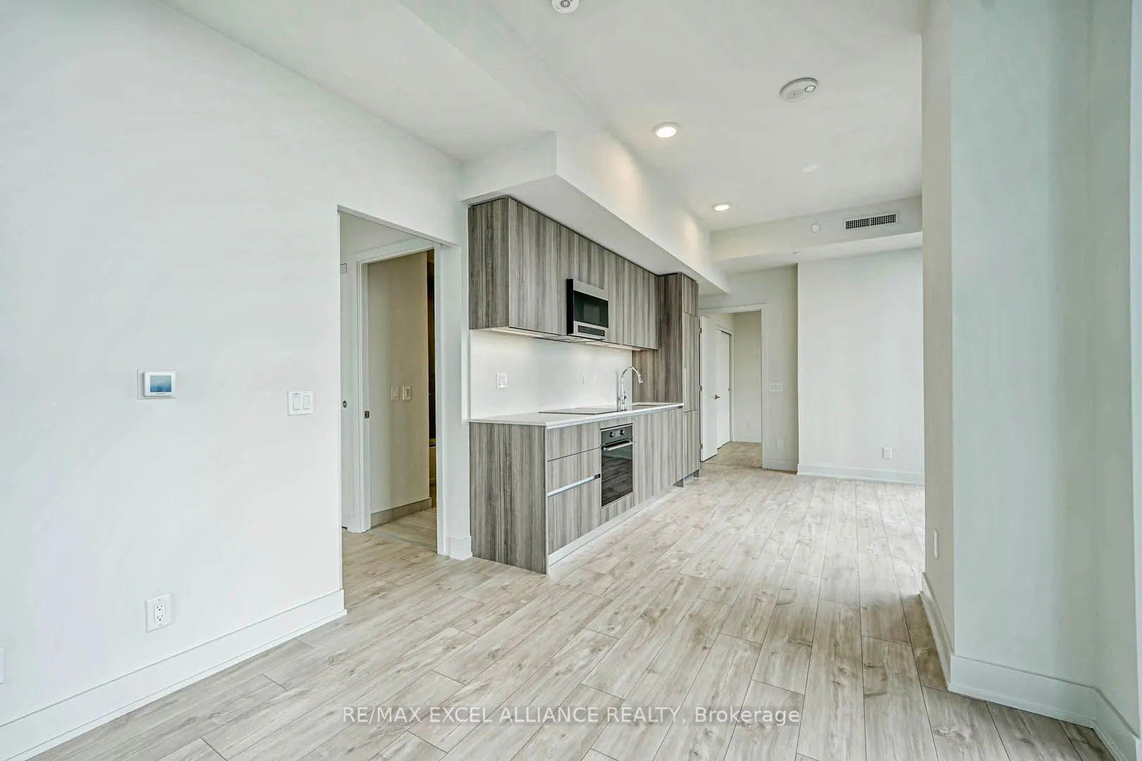 8 Cumberland Street, #4802