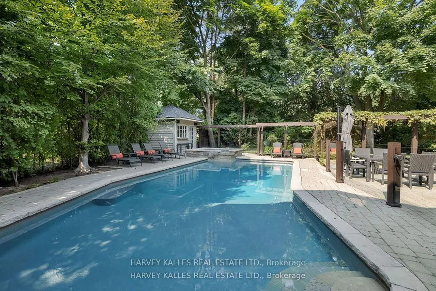 52 Berkindale Drive
