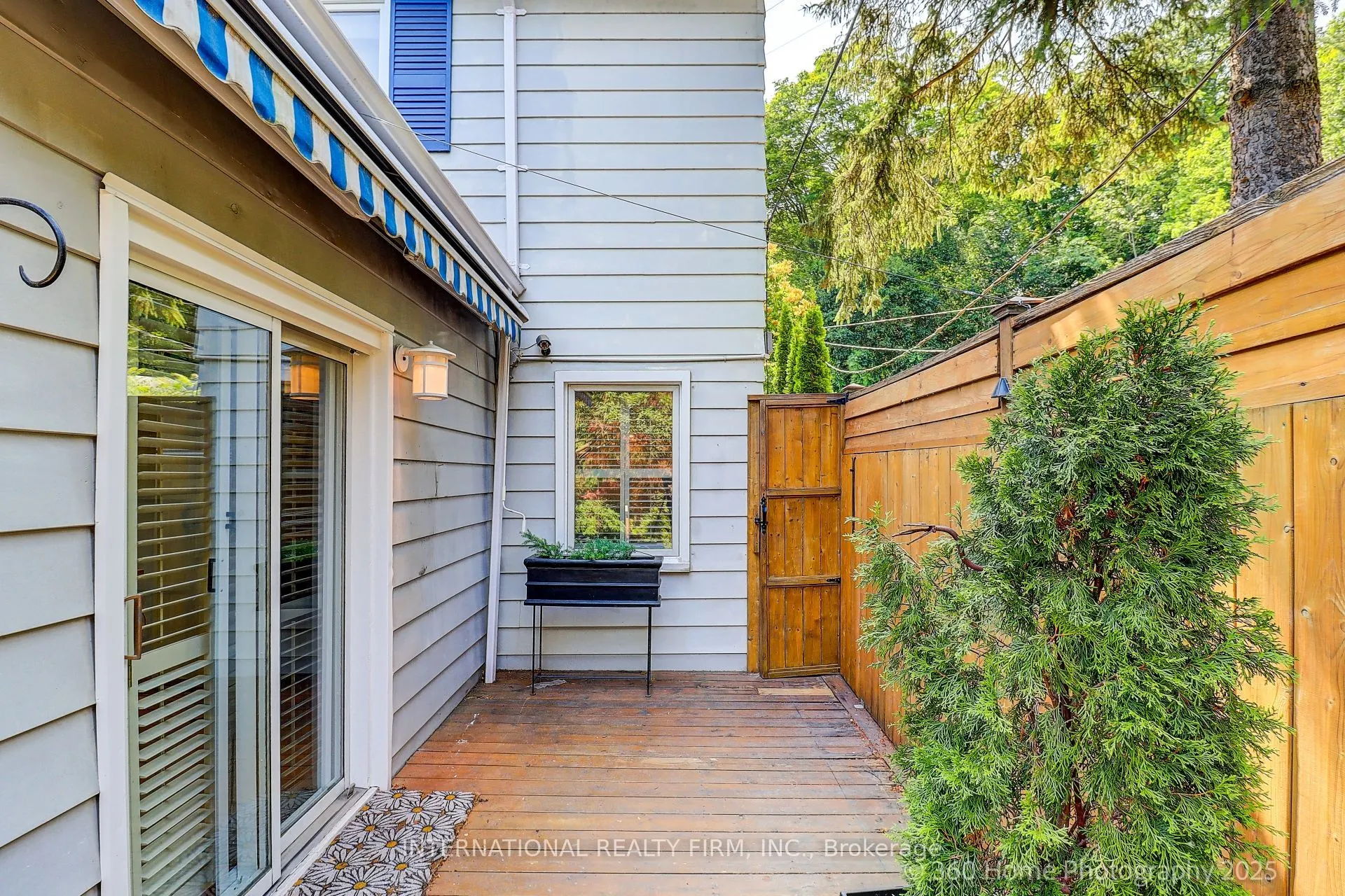337 Glen Road