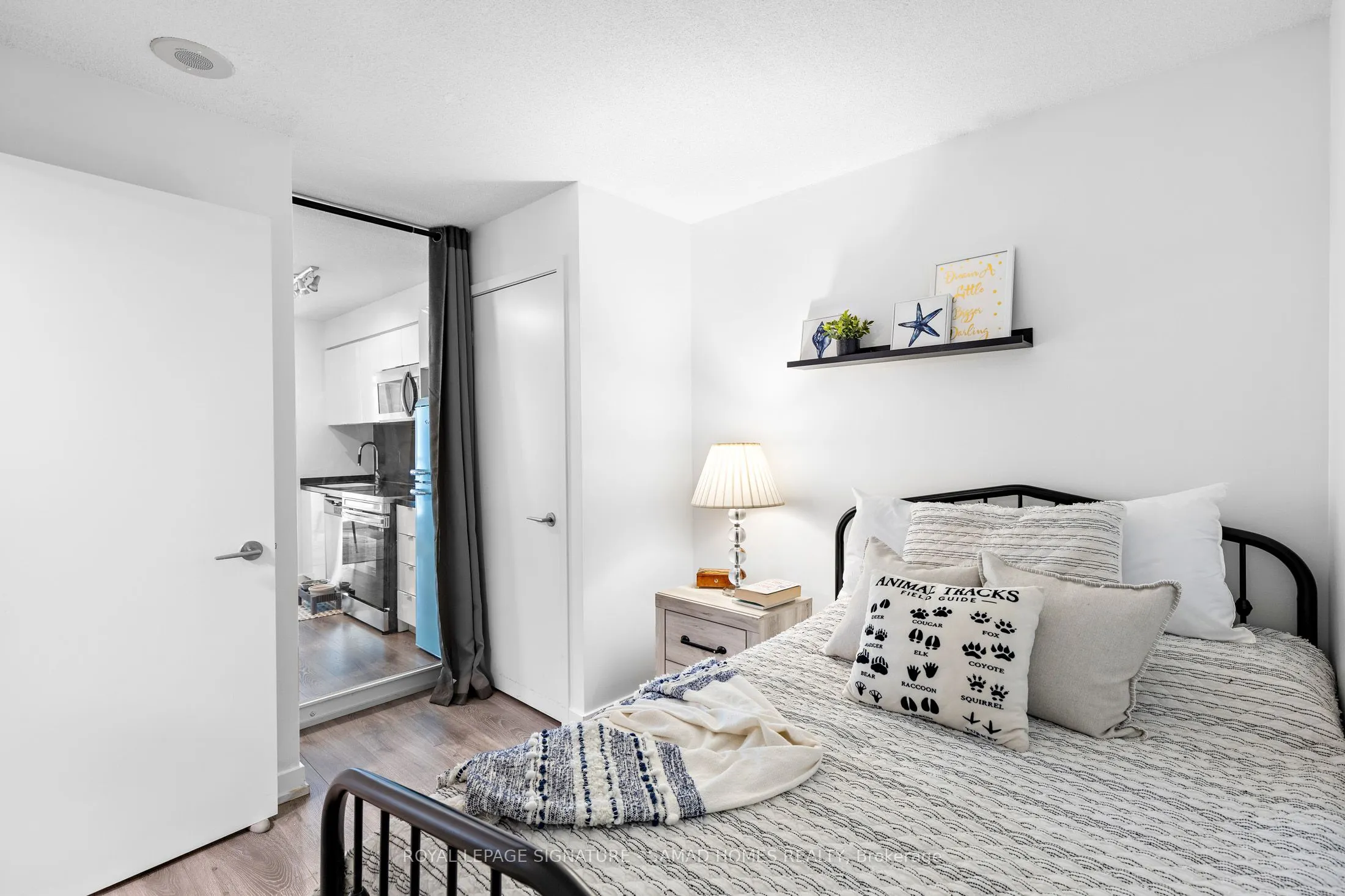 10 Capreol Court #952
