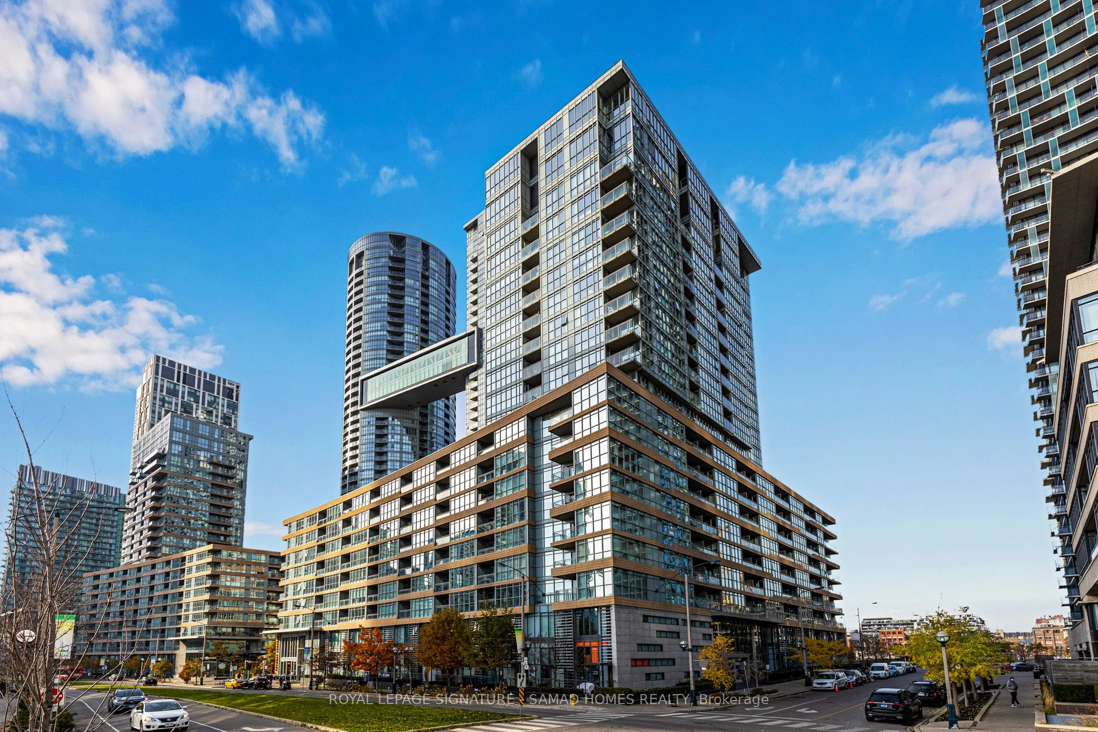 10 Capreol Court #952