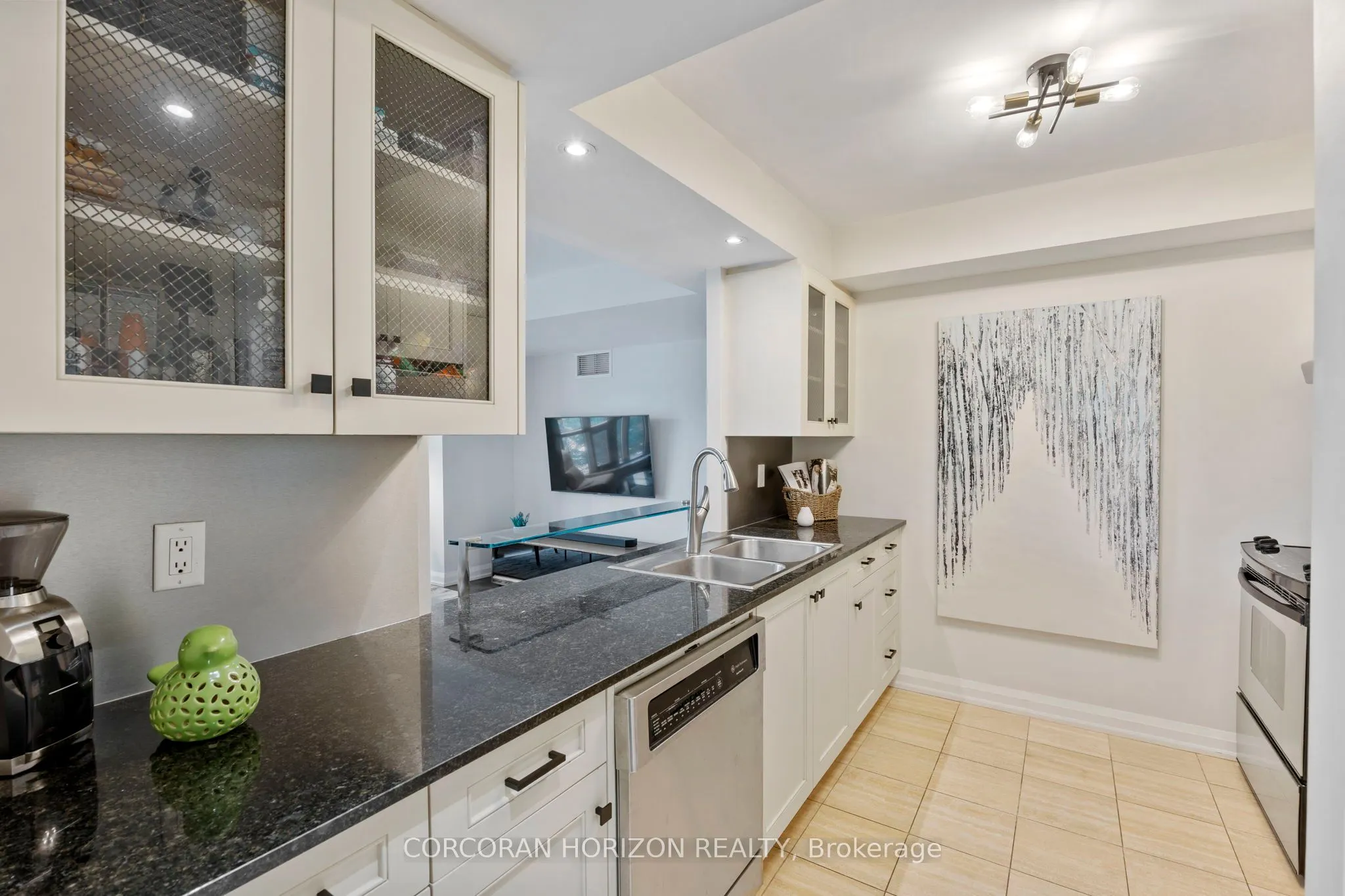 3 McAlpine Street, #312