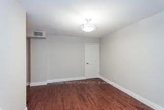 3317 Yonge Street, #5