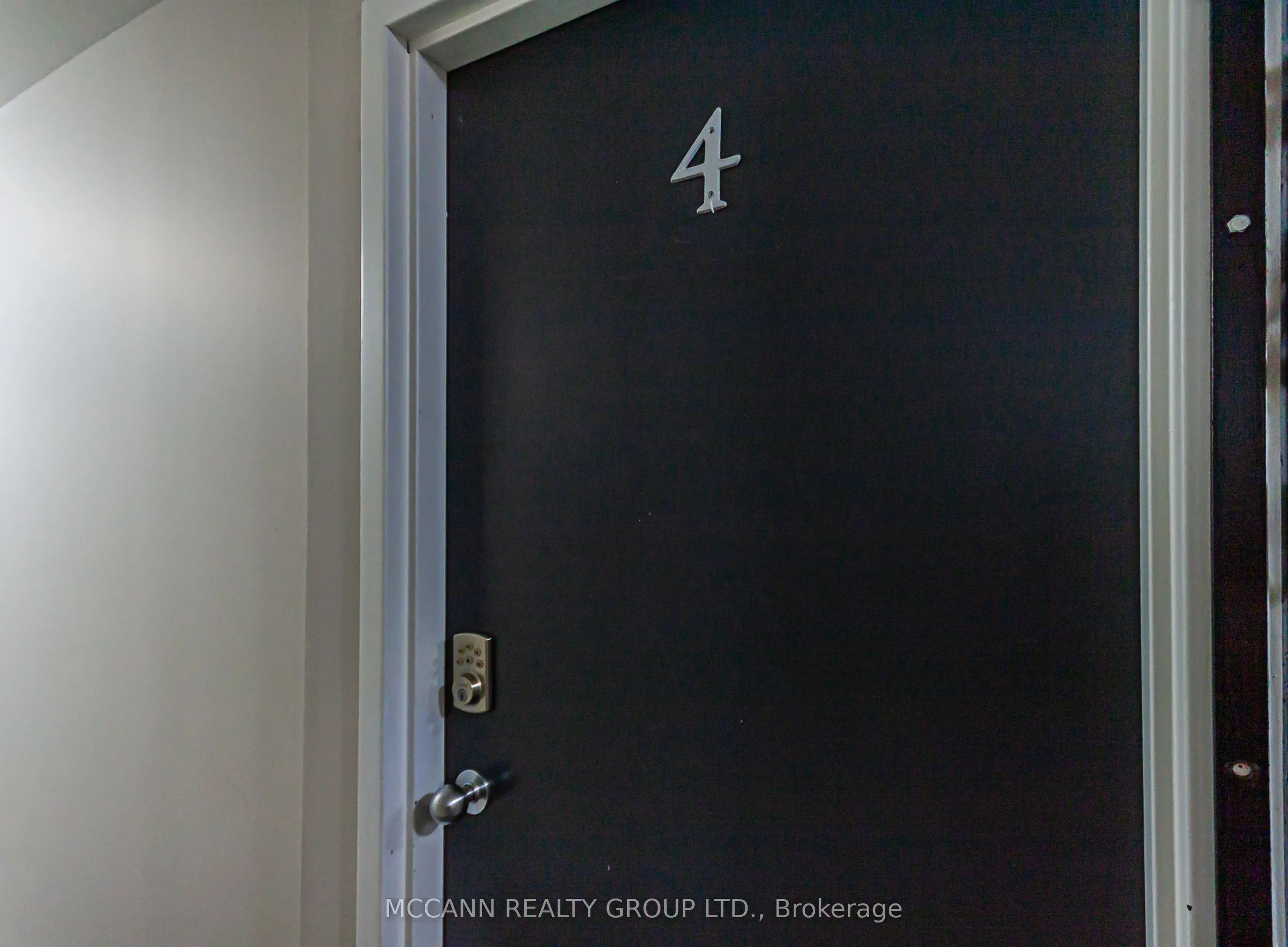 3317 Yonge Street, #4