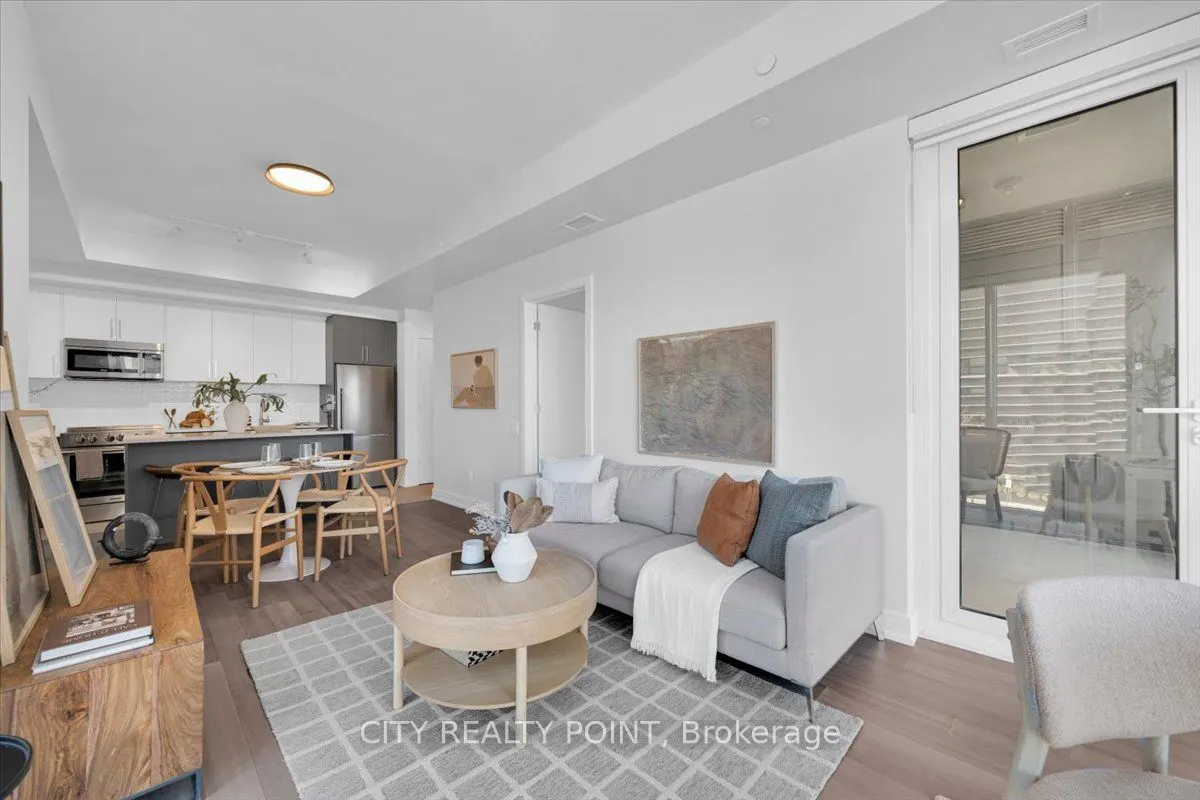 664 Spadina Avenue, #507