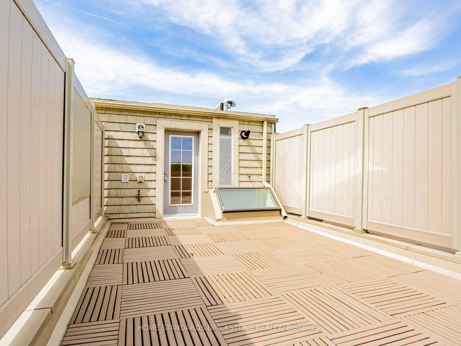 10 Hargrave Lane, #7