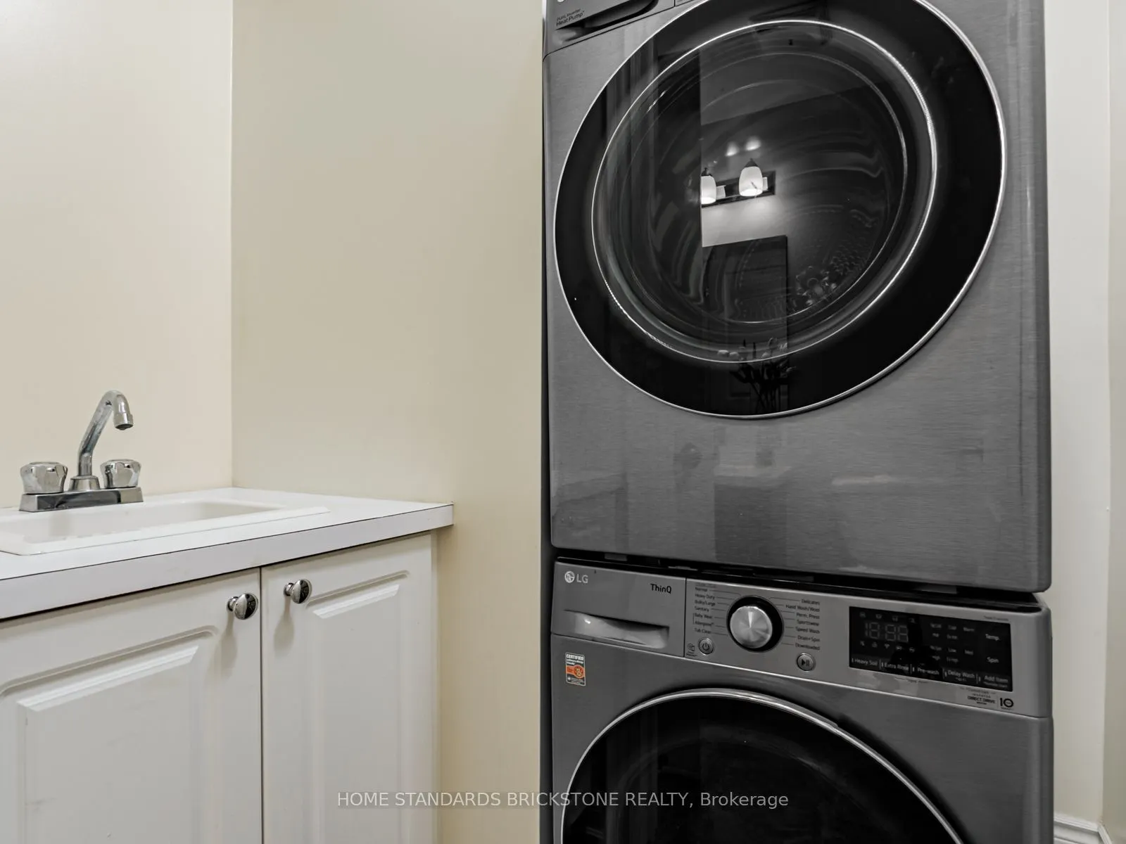 10 Hargrave Lane, #7