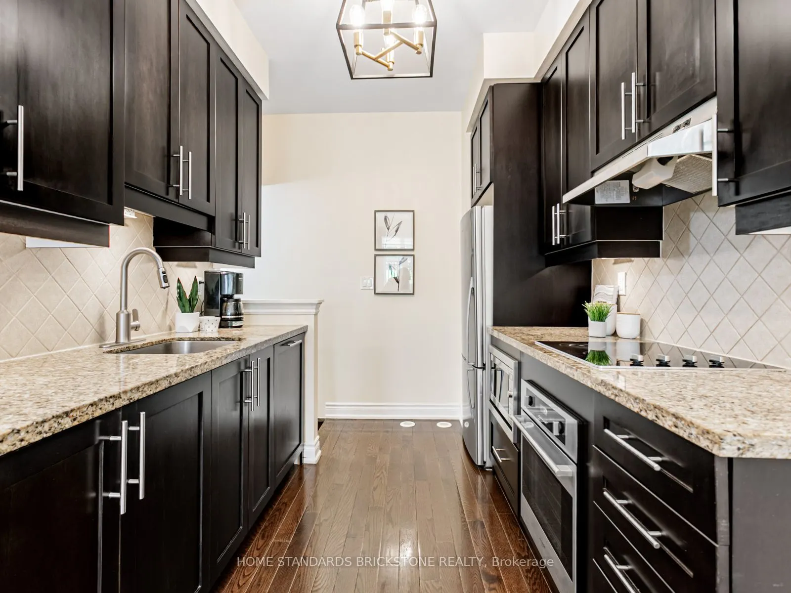 10 Hargrave Lane, #7