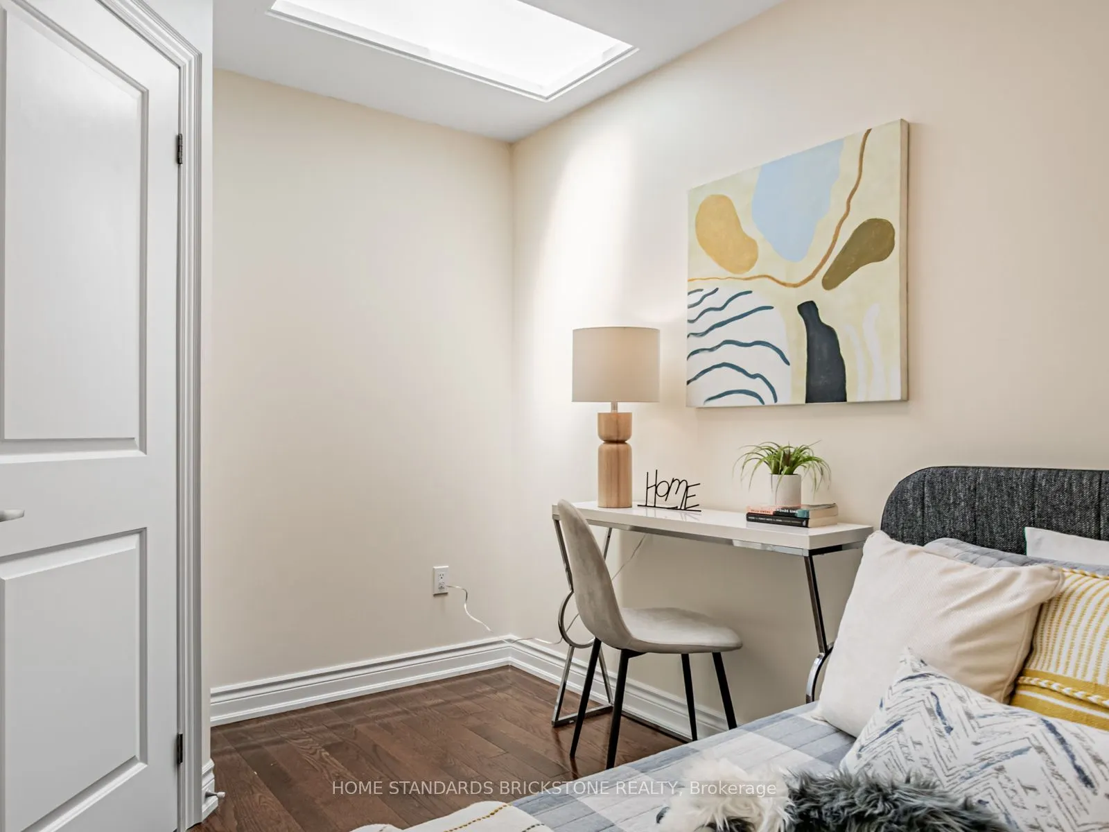 10 Hargrave Lane, #7