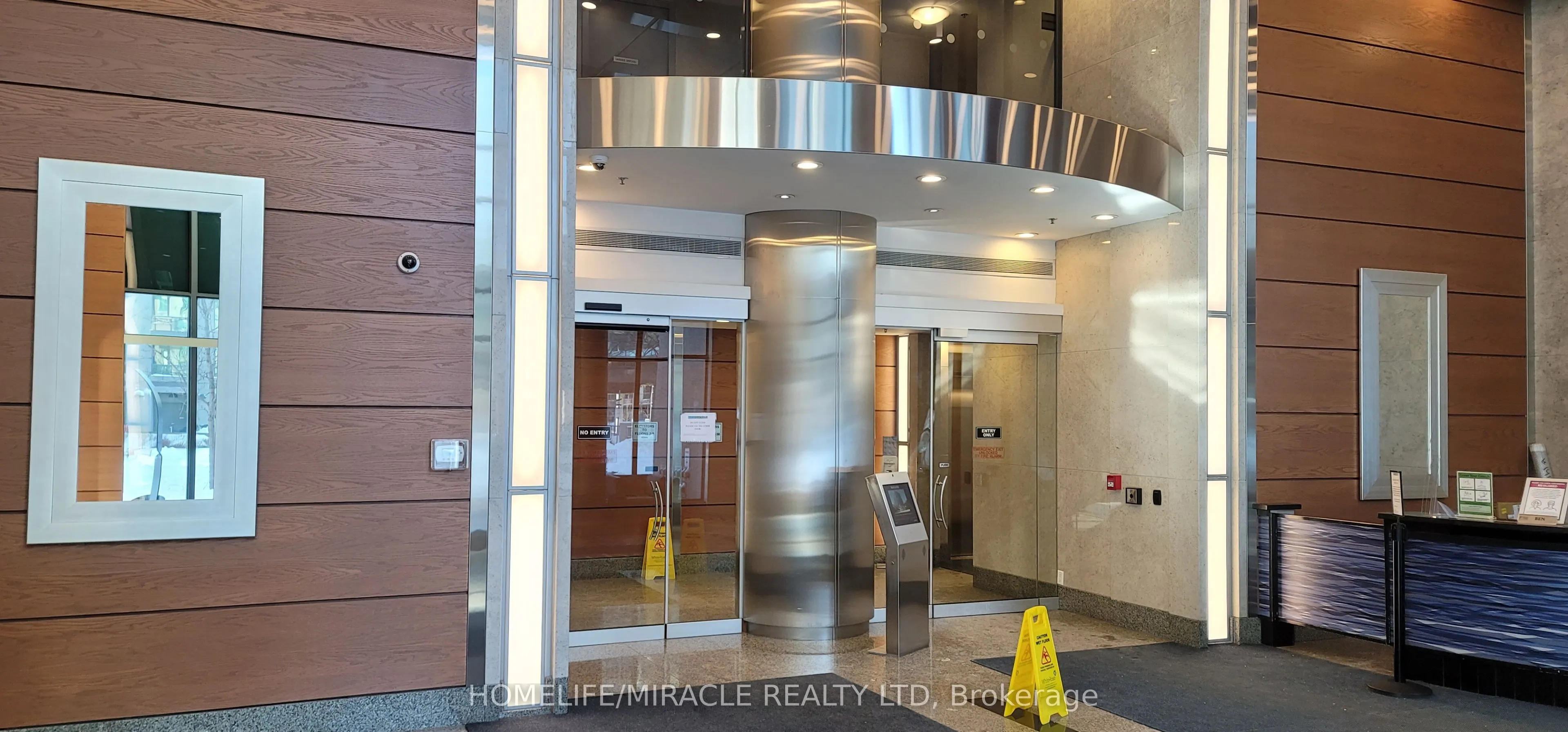 219 Fort York Boulevard, #2412