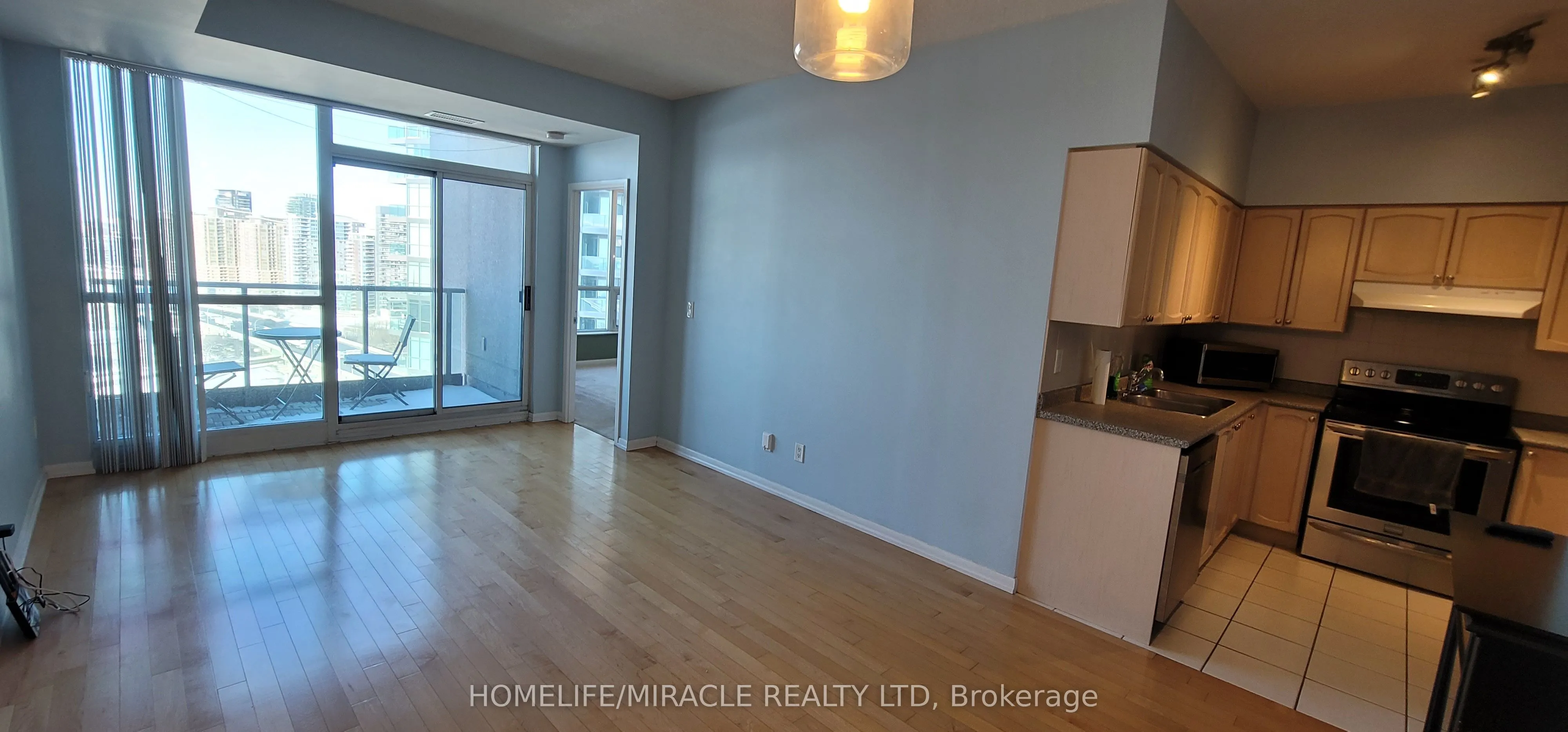 219 Fort York Boulevard, #2412