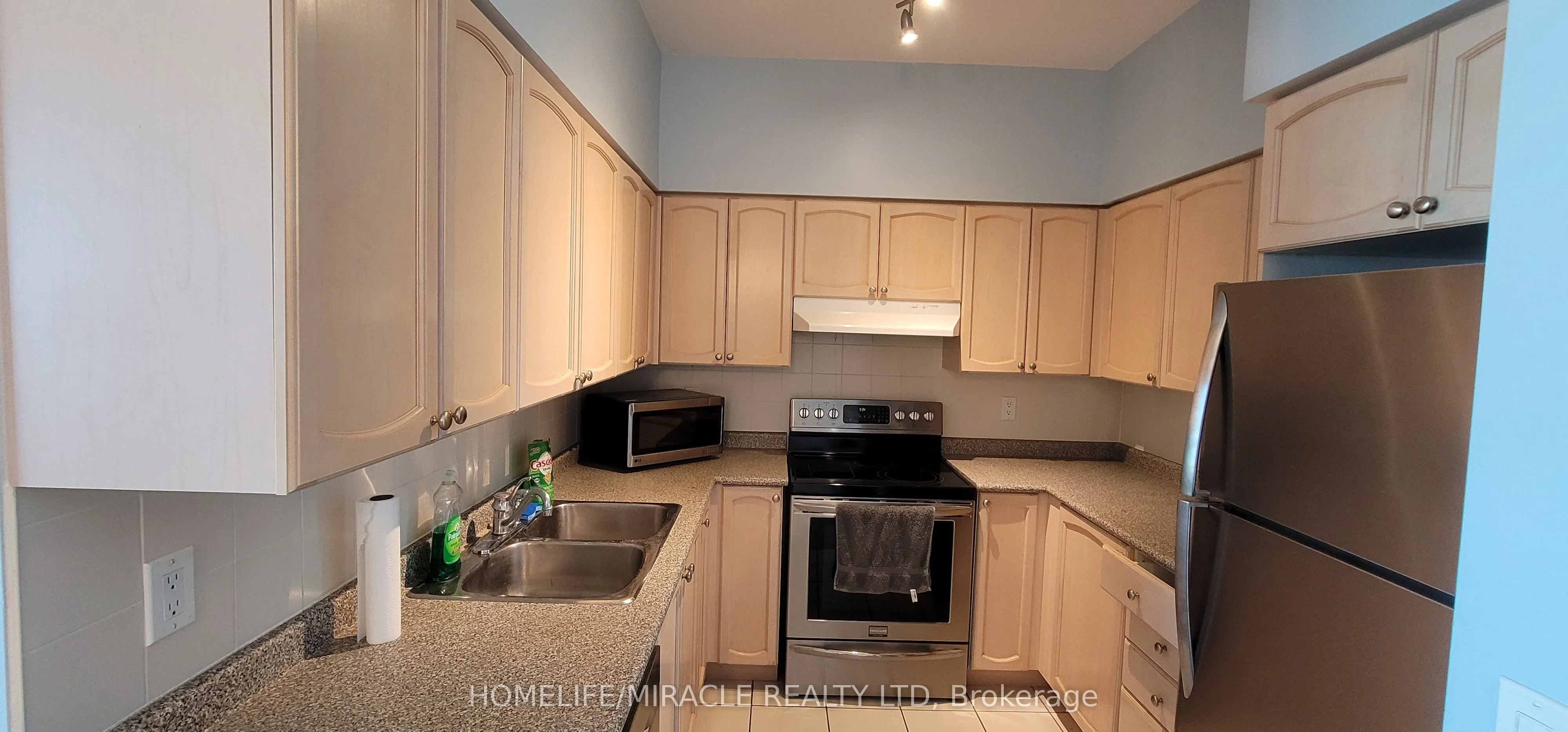 219 Fort York Boulevard, #2412