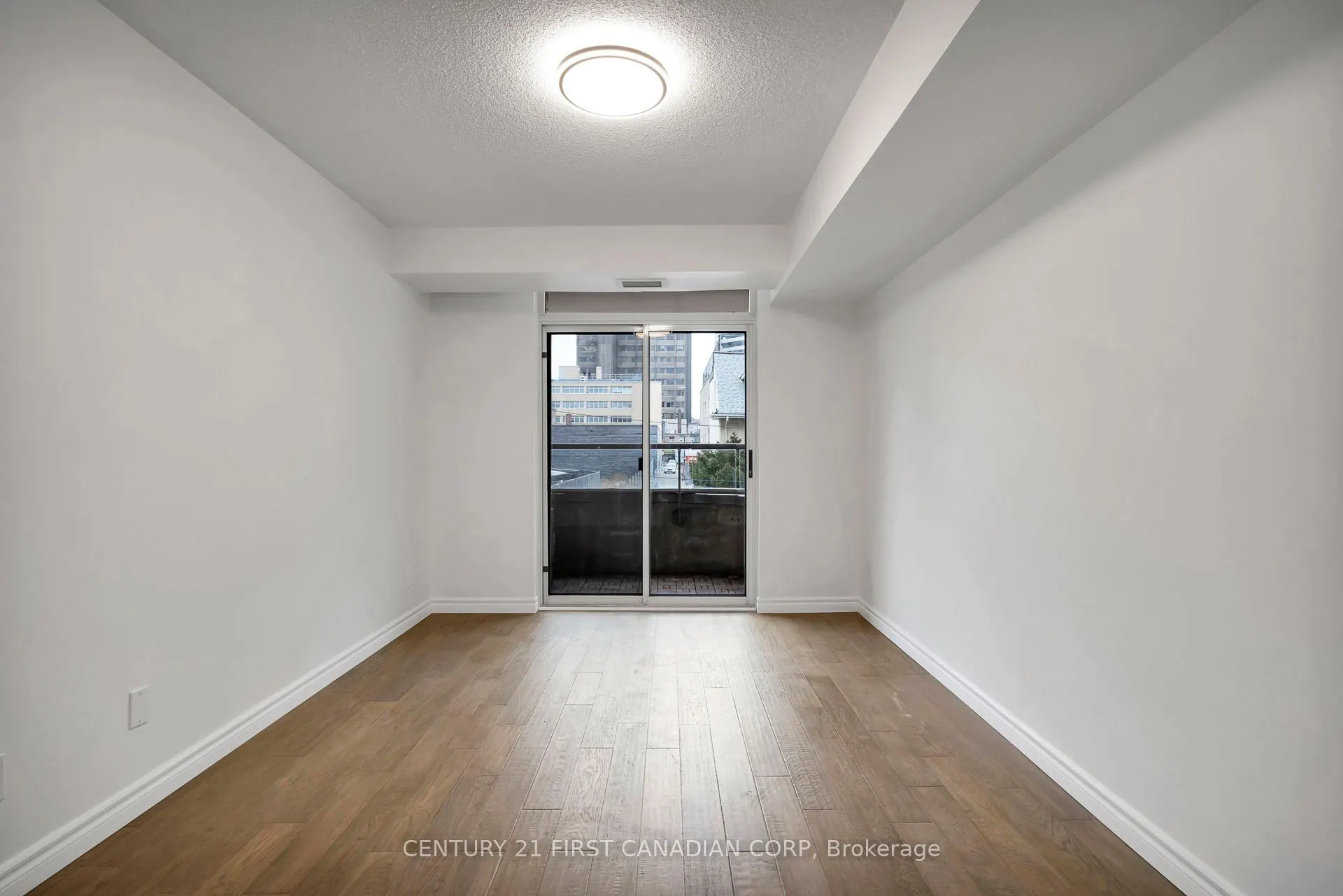 5 Rosehill Avenue N, #317