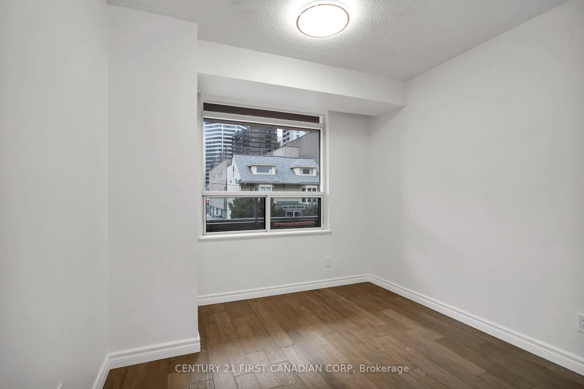 5 Rosehill Avenue N, #317