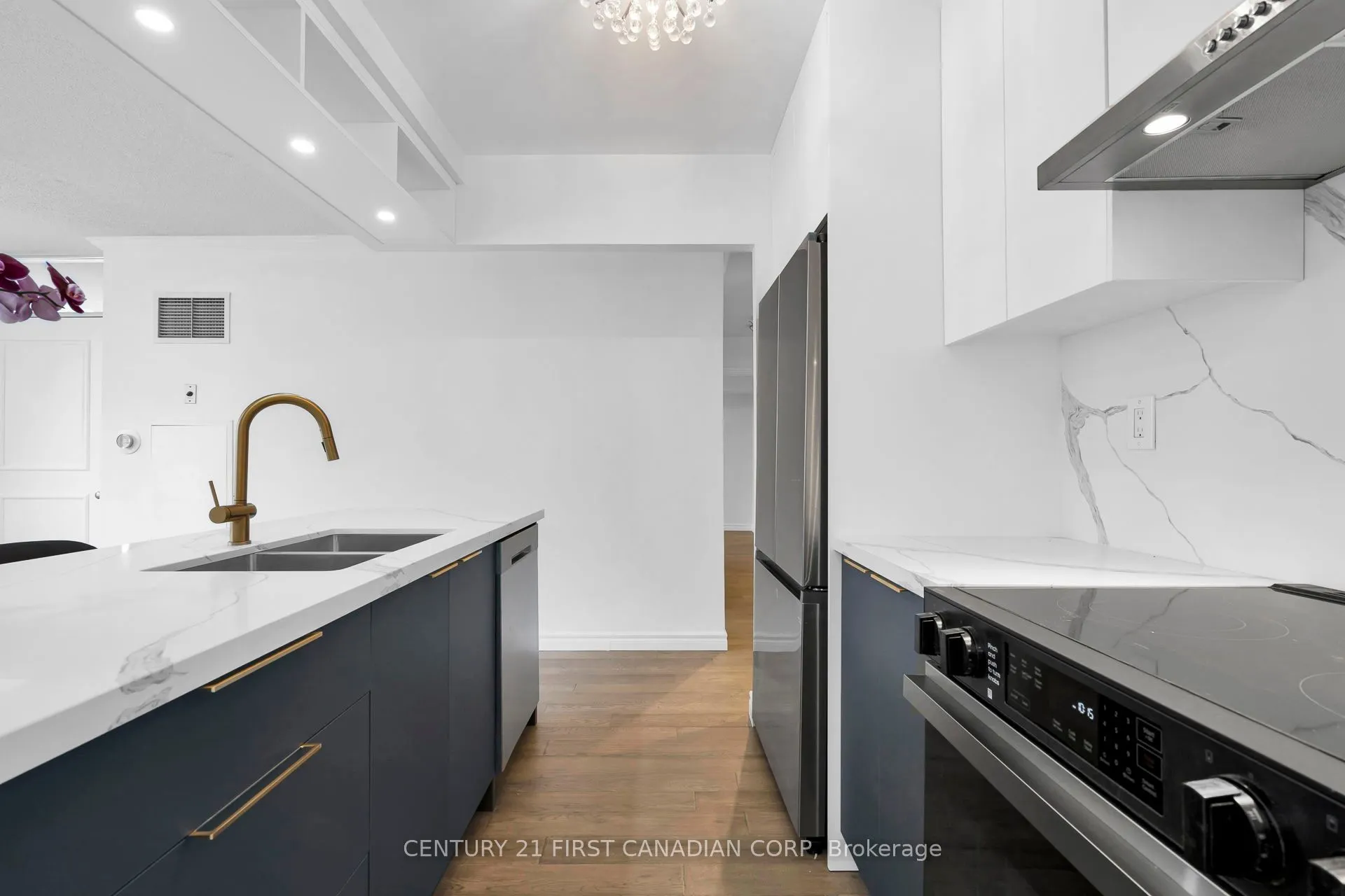 5 Rosehill Avenue N, #317