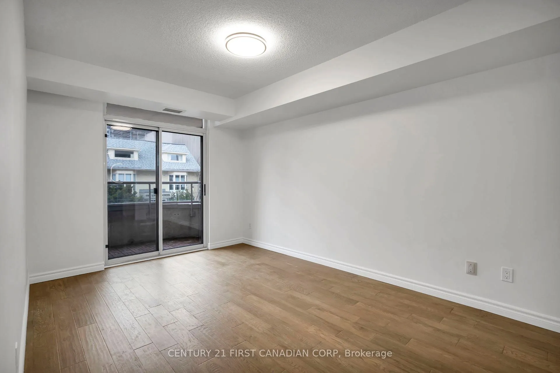 5 Rosehill Avenue N, #317