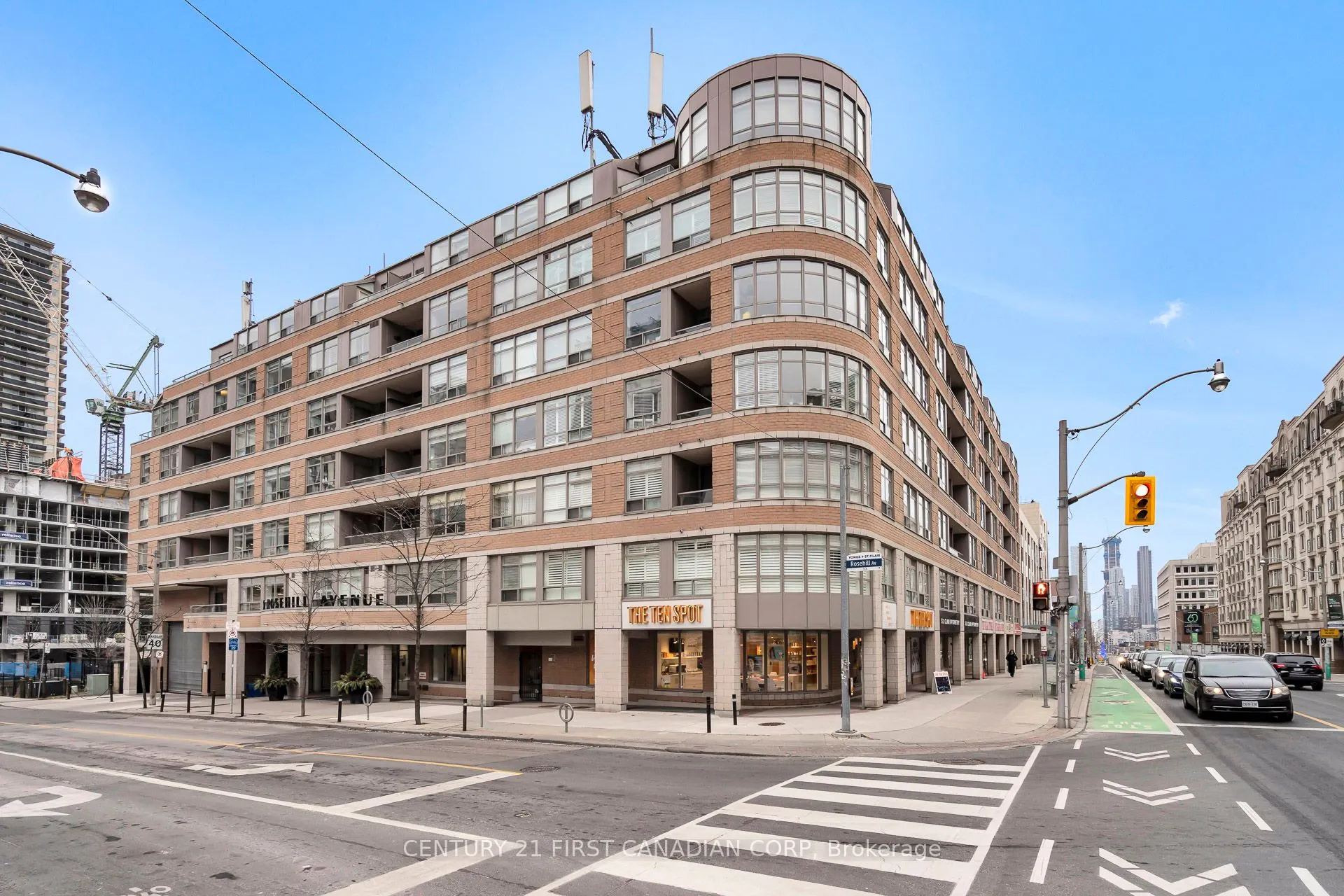5 Rosehill Avenue N, #317