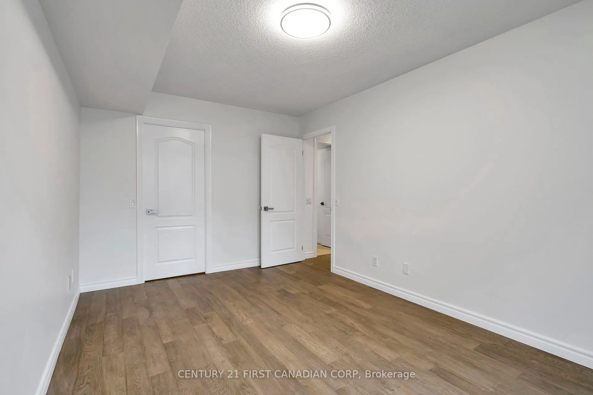 5 Rosehill Avenue N, #317