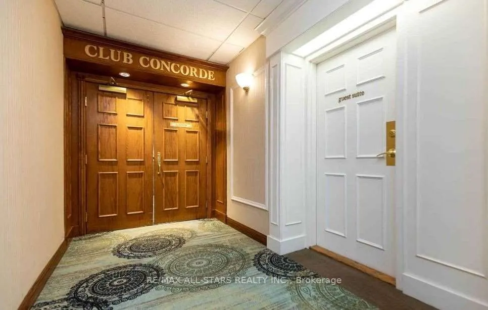18 Concorde Place, #111