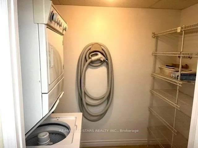 18 Concorde Place, #111