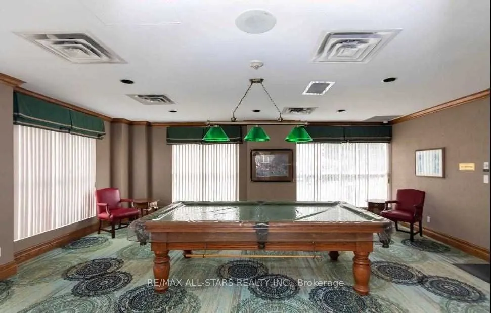 18 Concorde Place, #111
