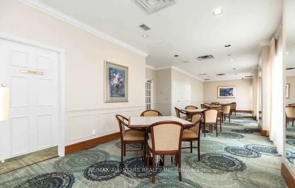 18 Concorde Place, #111