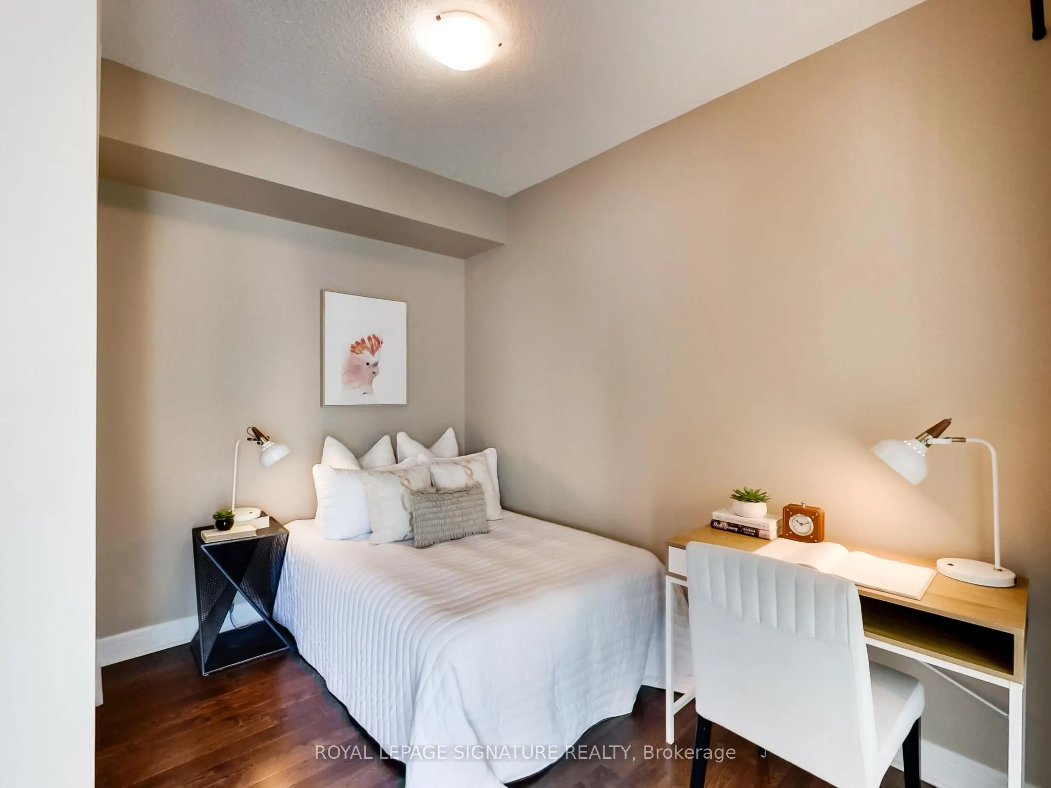 116 George Street, #905