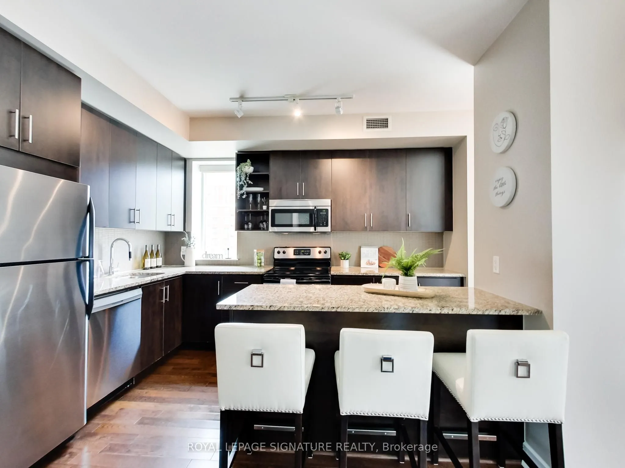 116 George Street, #905