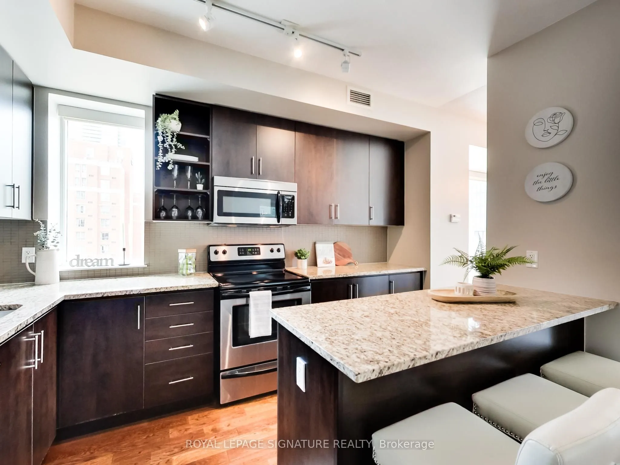 116 George Street, #905