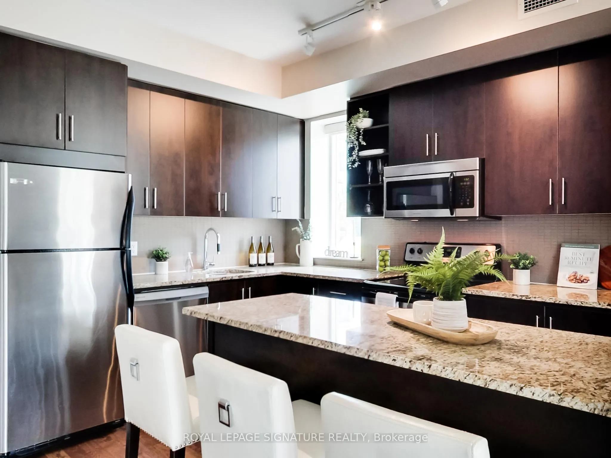 116 George Street, #905