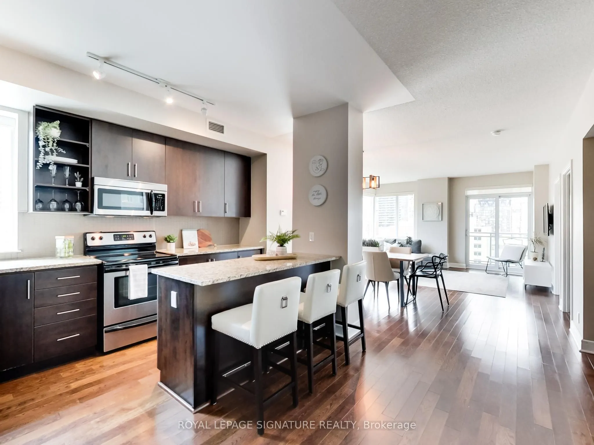 116 George Street, #905