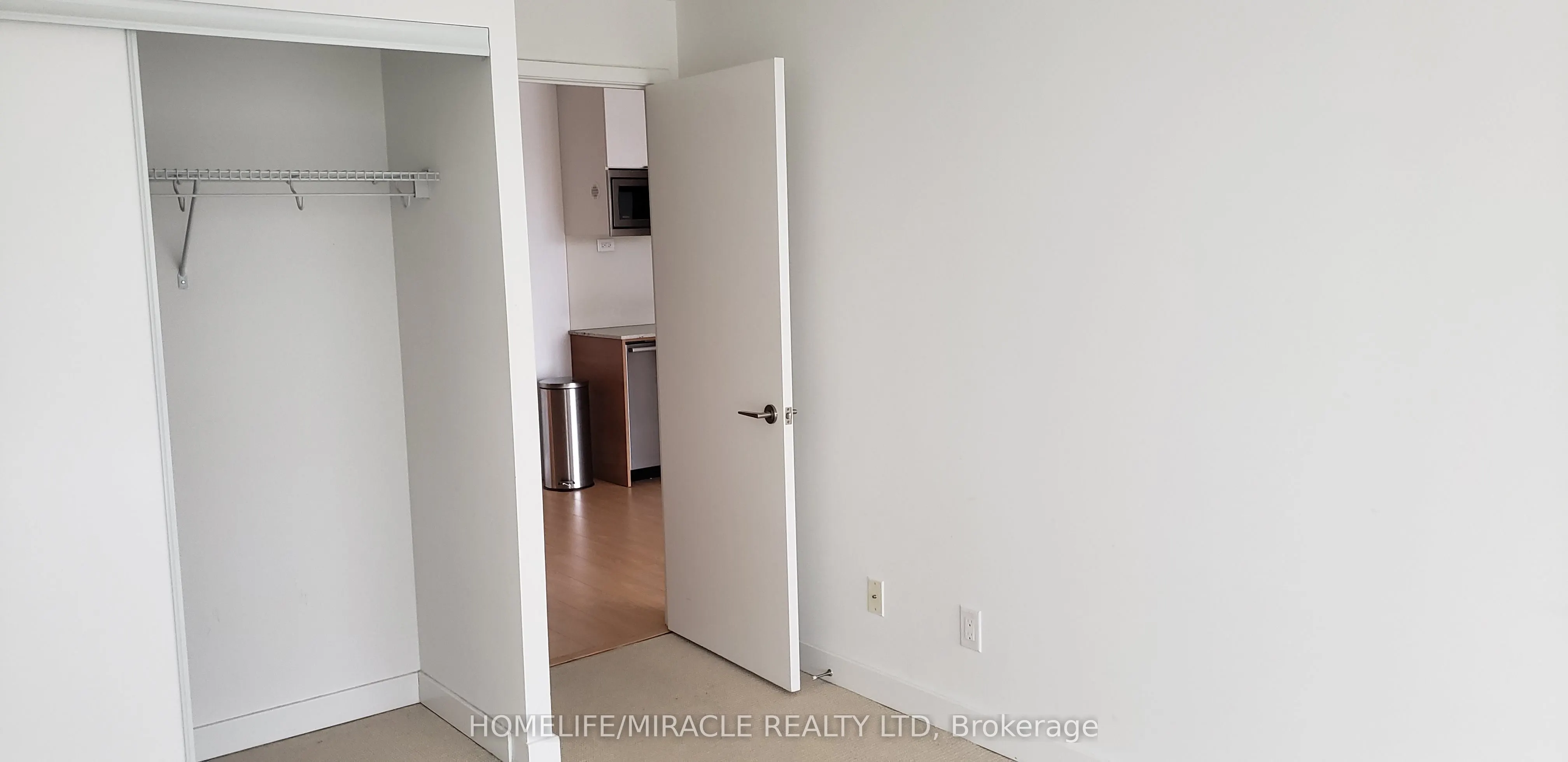 72 Esther Shiner Boulevard, #212