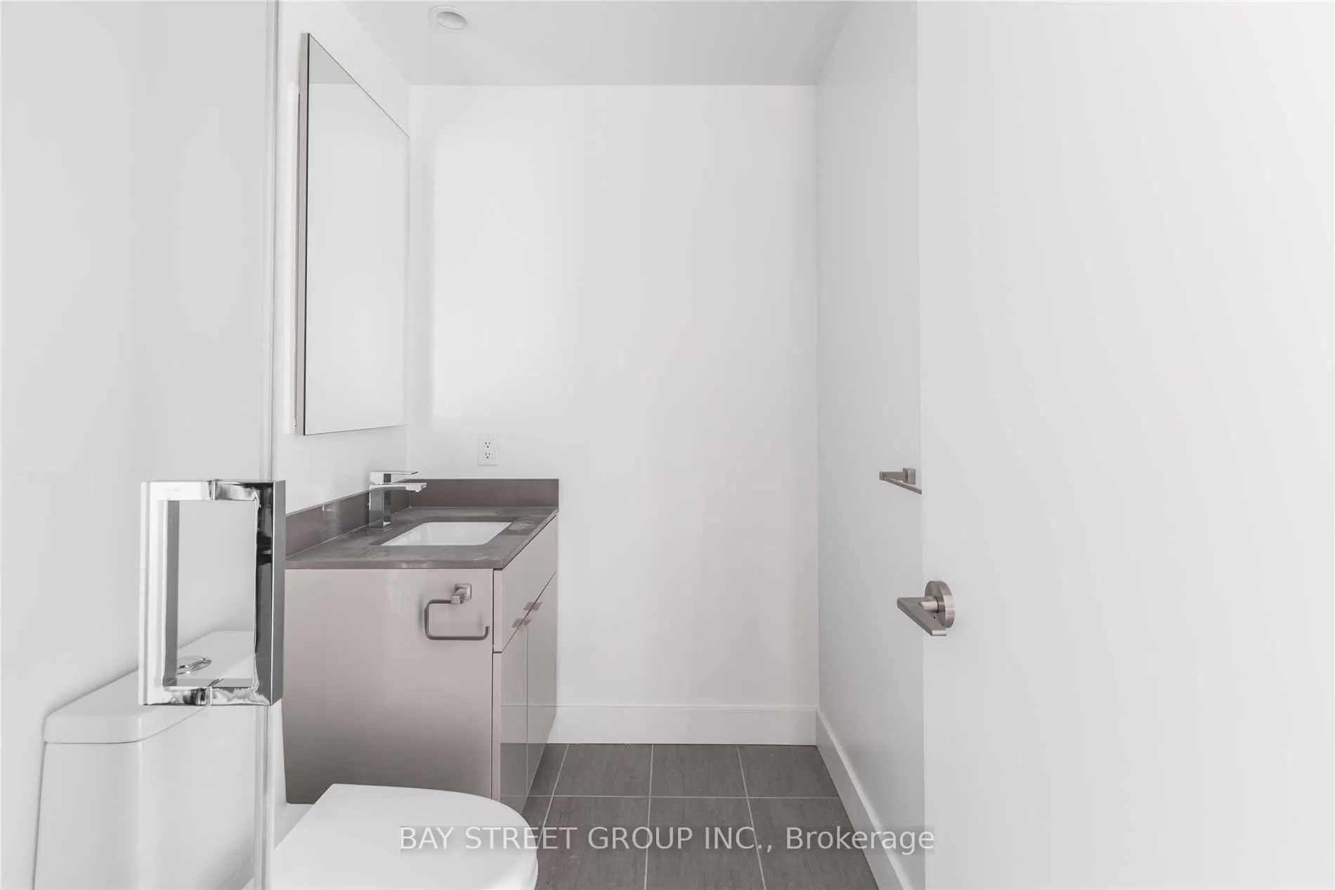 7 Grenville Street, #2911