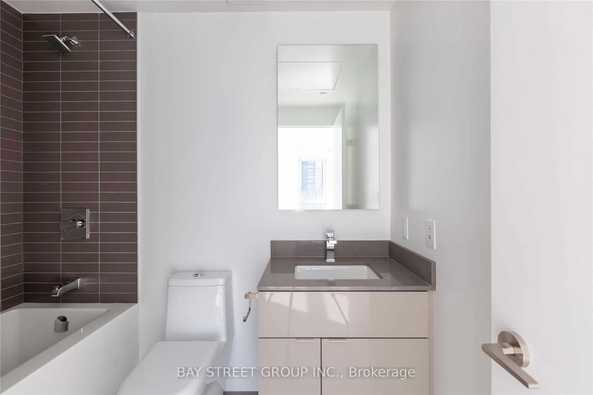 7 Grenville Street, #2911