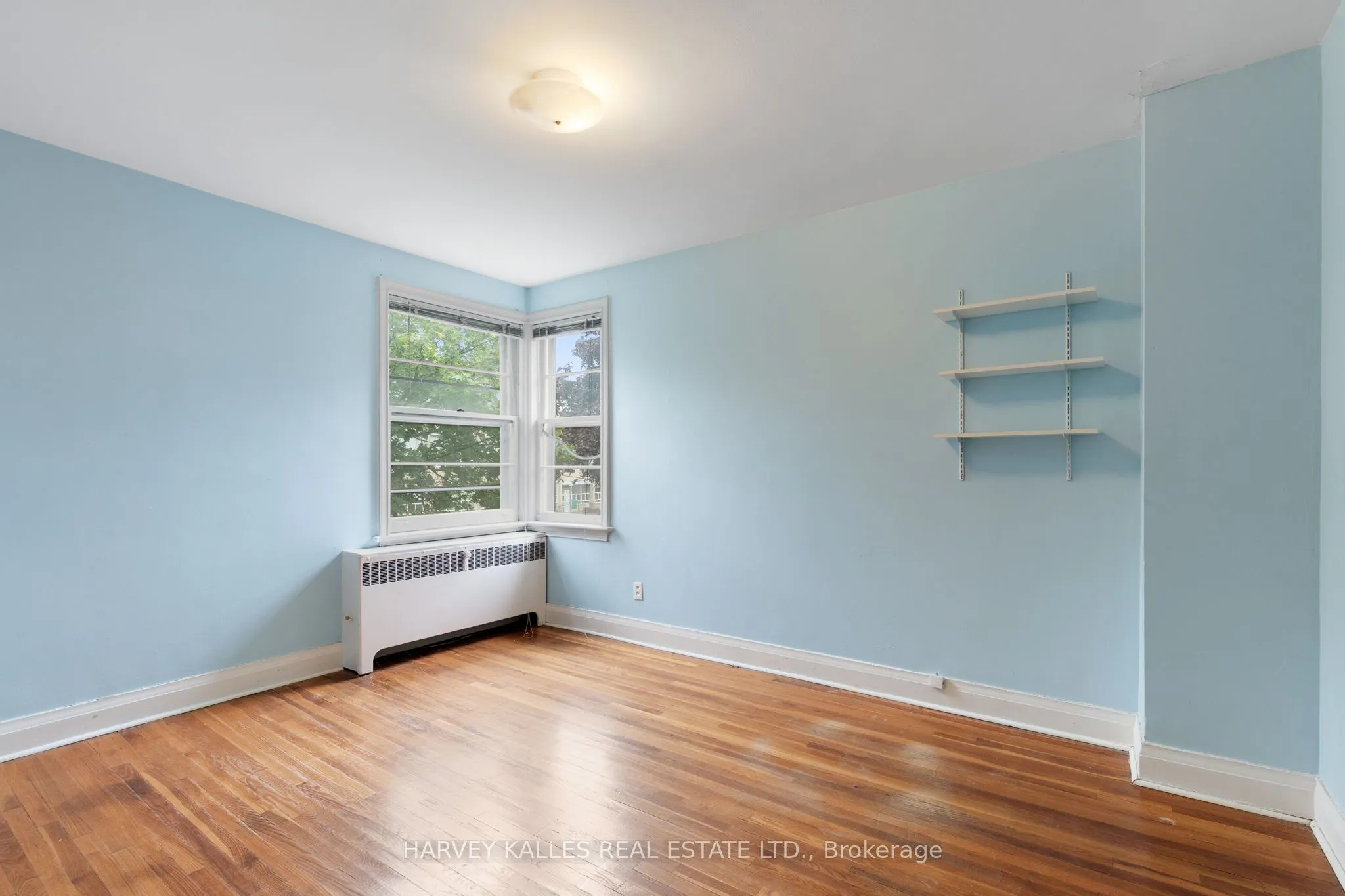 15 Warwick Avenue, #3